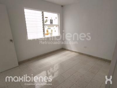 Casa en venta en Belen Rosales, Medellín · foto 9 de 20