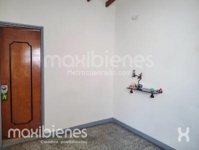 Apartamento en venta en Belen Rosales, Medellín · foto 5 de 9
