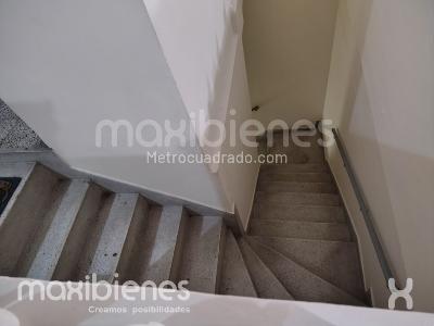 Apartamento en venta en Belen Rosales, Medellín · foto 6 de 9