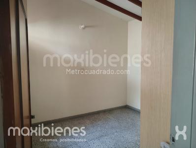 Apartamento en venta en Belen Rosales, Medellín · foto 7 de 9
