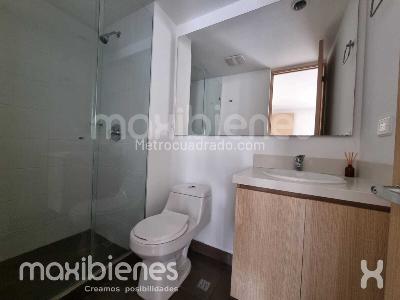 Apartamento de 2 alcobas en arriendo en San Jose, Sabaneta, 70 m² · foto 3 de 9
