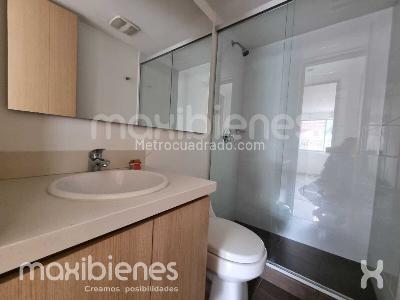 Apartamento de 2 alcobas en arriendo en San Jose, Sabaneta, 70 m² · foto 4 de 9