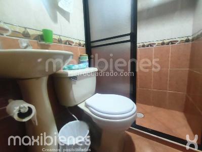 Apartamento en venta en San Javier, Medellín · foto 2 de 9