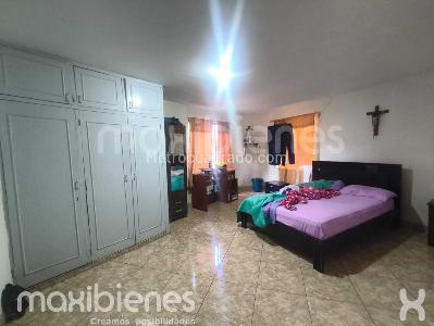 Apartamento en venta en San Javier, Medellín · foto 5 de 9