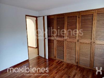Apartamento de 5 alcobas en venta en El Poblado, Medellín, 110 m² · foto 10 de 20