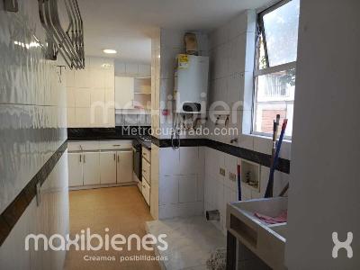 Apartamento de 5 alcobas en venta en El Poblado, Medellín, 110 m² · foto 16 de 20