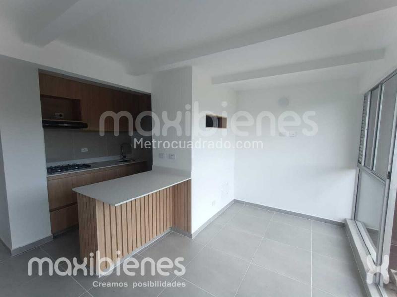 2BR Apartment in Caldas (Estrato 3) - 3