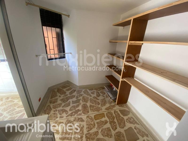 Piso – Medellín, La Asomadera Numero 1, Buenos Aires - Más