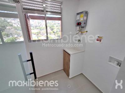 Apartamento de 3 alcobas en arriendo en San German, Medellín, 92 m² · foto 5 de 17