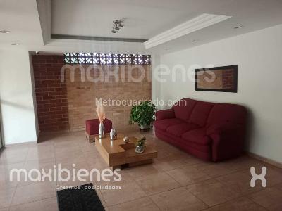 Apartamento de 4 alcobas en arriendo en Laureles, Medellín, 250 m² · foto 12 de 13