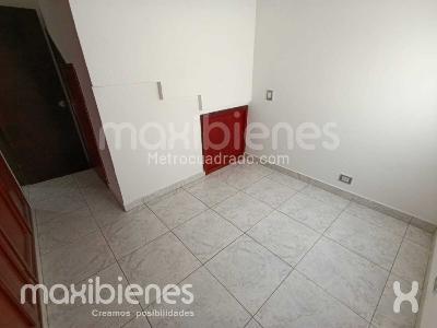 Apartamento de 3 alcobas en arriendo en La Nubia, Medellín, 80 m² · foto 3 de 14