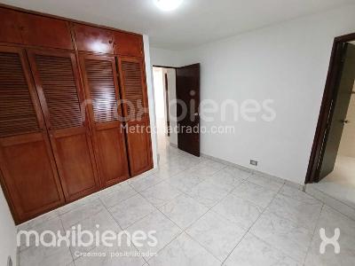 Apartamento de 3 alcobas en arriendo en La Nubia, Medellín, 80 m² · foto 9 de 14