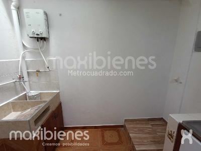 Apartamento de 3 alcobas en arriendo en La Nubia, Medellín, 80 m² · foto 10 de 14