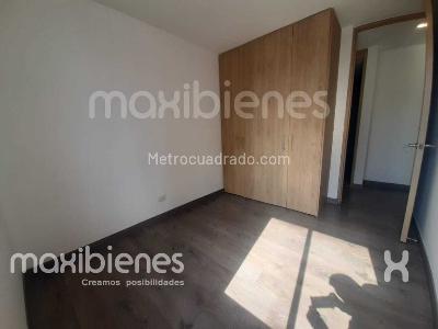 Apartamento en venta en Los Colores, Medellín · foto 13 de 20