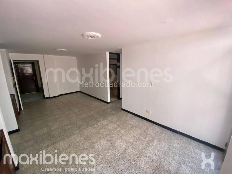 Piso – Medellín - Más
