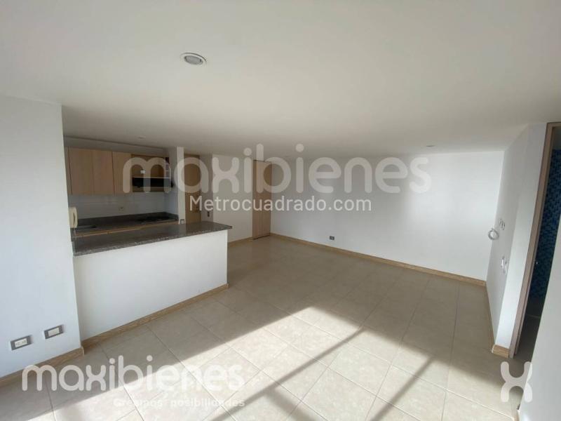 3BR Apartment in La Loma Del Indio (70 m²)
