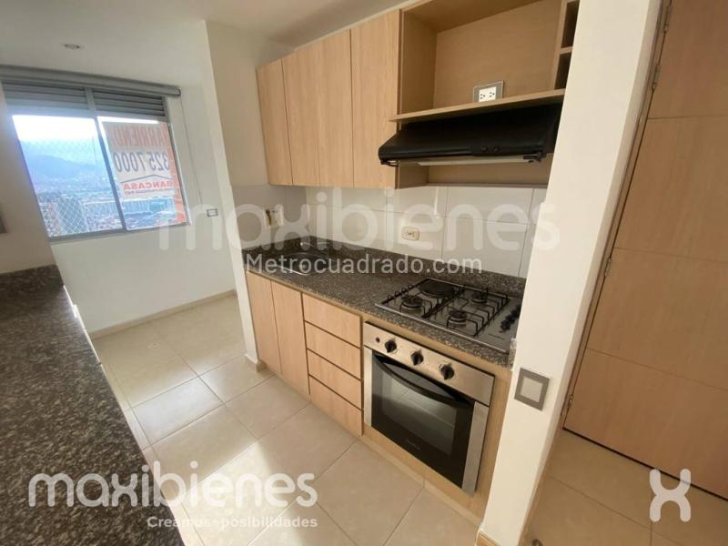 3BR Apartment in La Loma Del Indio (70 m²) - 4