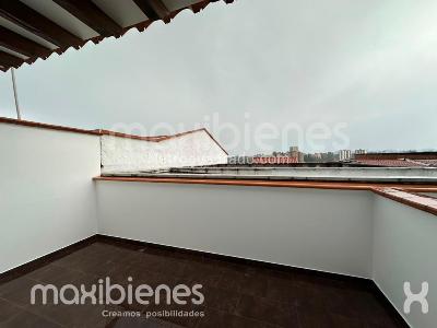 Casa de 4 alcobas en venta en Centro, Rionegro, 220 m² · foto 10 de 12