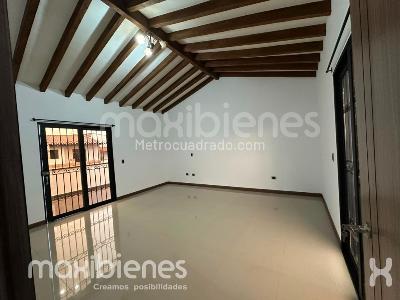 Casa de 4 alcobas en venta en Centro, Rionegro, 220 m² · foto 11 de 12