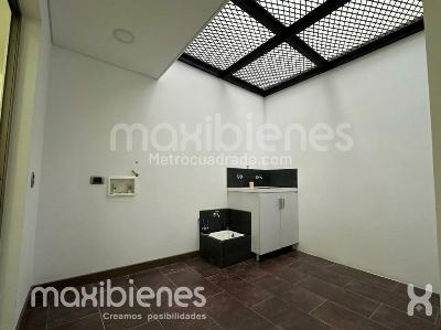 Casa de 4 alcobas en venta en Centro, Rionegro, 220 m² · foto 8 de 12