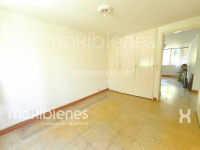Apartamento de 3 alcobas en arriendo en Carlos E, Medellín, 90 m² · foto 10 de 17