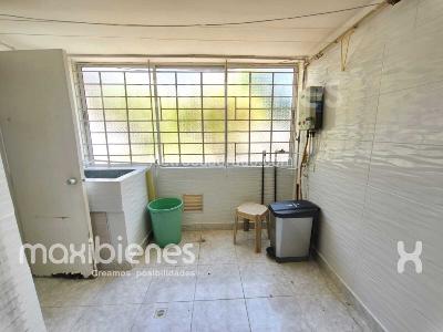 Apartamento de 3 alcobas en arriendo en Carlos E, Medellín, 90 m² · foto 12 de 17