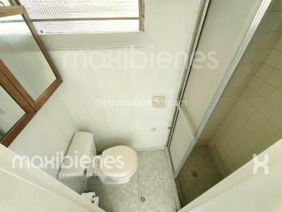 Apartamento de 3 alcobas en arriendo en Carlos E, Medellín, 90 m² · foto 16 de 17