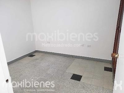 Casa de 3 alcobas en arriendo en La Floresta, Medellín, 168 m² · foto 8 de 15