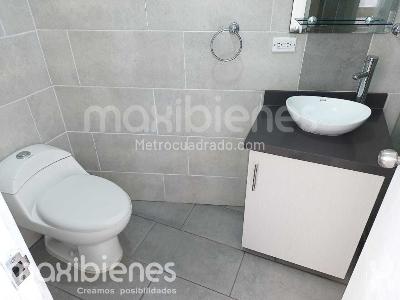Casa de 3 alcobas en arriendo en La Floresta, Medellín, 168 m² · foto 15 de 15