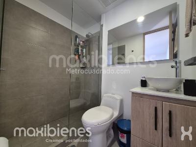 Apartamento de 2 alcobas en venta en San Antonio, Rionegro, 60 m² · foto 2 de 16