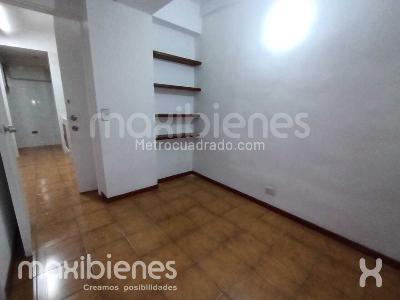 Apartamento de 3 alcobas en arriendo en San Diego, Medellín, 80 m² · foto 11 de 19
