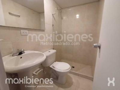 Apartamento de 3 alcobas en arriendo en San Diego, Medellín, 80 m² · foto 14 de 19