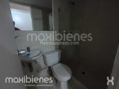Apartamento de 3 alcobas en arriendo en San Diego, Medellín, 80 m² · foto 15 de 19