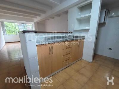 Apartamento de 3 alcobas en arriendo en San Diego, Medellín, 80 m² · foto 2 de 19