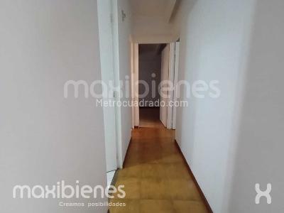 Apartamento de 3 alcobas en arriendo en San Diego, Medellín, 80 m² · foto 5 de 19