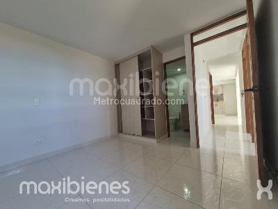 Apartamento de 3 alcobas en venta en Alto Bonito, Rionegro, 54 m² · foto 2 de 16