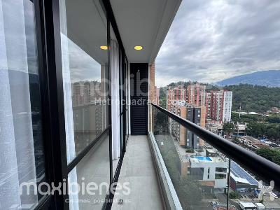 Apartamento de 2 alcobas en arriendo en Los Colores, Medellín, 70 m² · foto 14 de 15