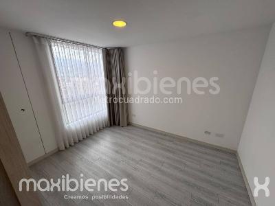 Apartamento de 2 alcobas en arriendo en Los Colores, Medellín, 70 m² · foto 4 de 15