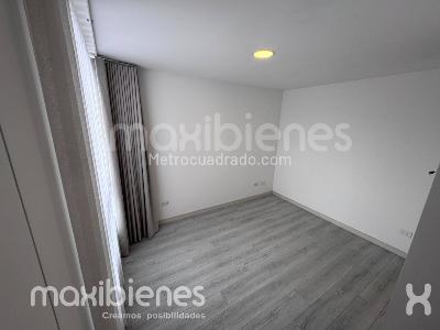 Apartamento de 2 alcobas en arriendo en Los Colores, Medellín, 70 m² · foto 6 de 15