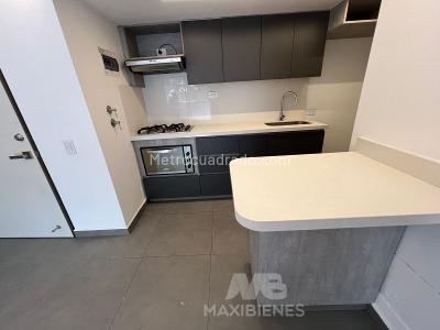 Apartamento de 3 alcobas en venta en Machado, Bello, 55 m² · foto 7 de 16