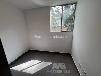 Apartamento de 3 alcobas en venta en Machado, Bello, 55 m² · foto 9 de 16