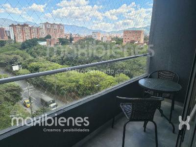 Apartamento de 3 alcobas en venta en Los Colores, Medellín, 70 m² · foto 3 de 20