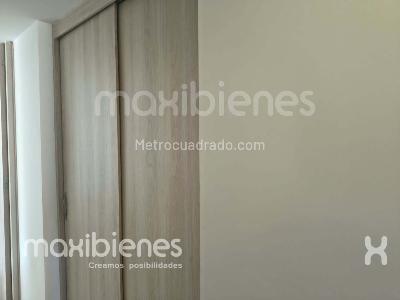 Apartamento de 3 alcobas en venta en Los Colores, Medellín, 70 m² · foto 11 de 20