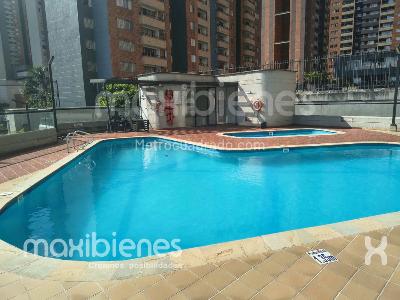 Apartamento de 3 alcobas en venta en Los Colores, Medellín, 70 m² · foto 13 de 20