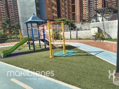Apartamento de 3 alcobas en venta en Los Colores, Medellín, 70 m² · foto 15 de 20
