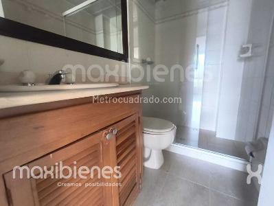 Apartamento de 3 alcobas en venta en El Velodromo, Medellín, 85 m² · foto 7 de 12