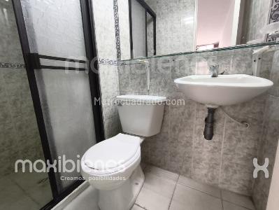 Apartamento de 3 alcobas en venta en Bombona, Medellín, 54 m² · foto 8 de 9