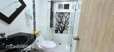 Apartamento de 3 alcobas en venta en Los Colores, Medellín, 114 m² · foto 13 de 16