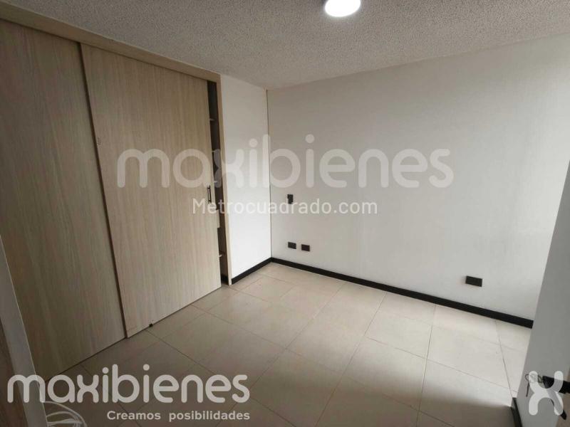 Piso – Bello - Más