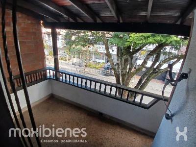 Casa de 3 alcobas en venta en Belen Malibu, Medellín, 150 m² · foto 6 de 17